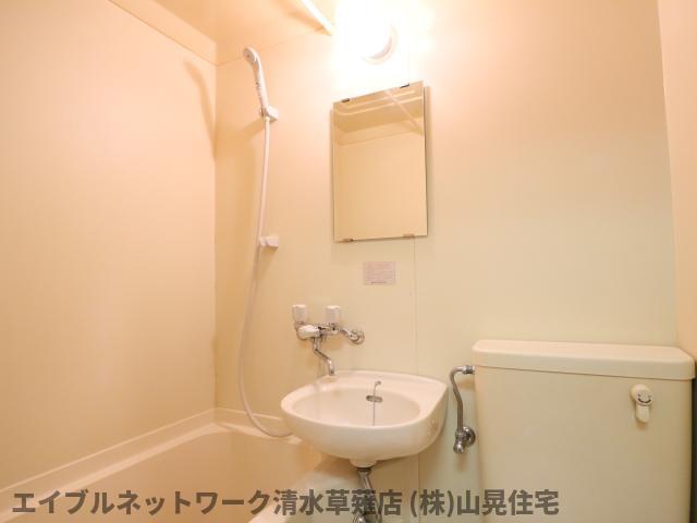 洗面設備　広い洗面スペース