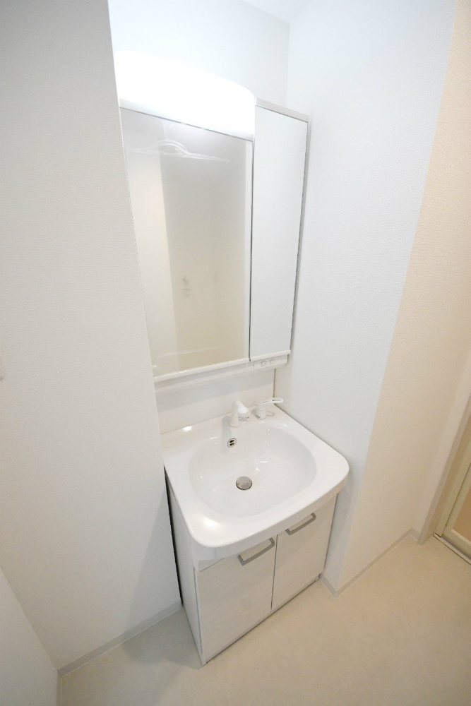 洗面設備　内装写真です。