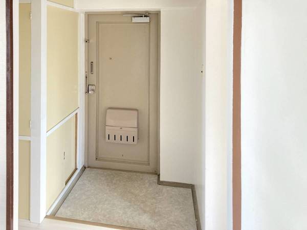 玄関　ビレッジハウスの同一物件・同一タイプの間取りの写真です