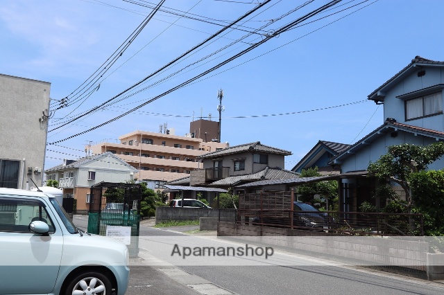 コンビニ　セブンイレブン（コンビニ）まで150m