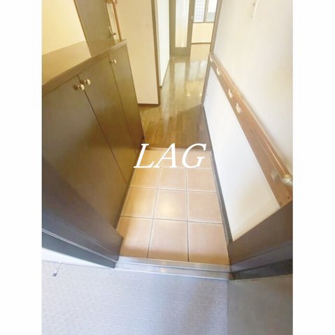 玄関　玄関です。