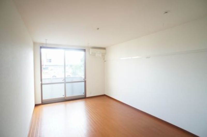 居室・リビング　図面と現状に相違がある場合には現状を優先