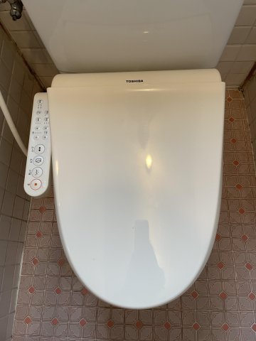 トイレ　掃除しやすい綺麗なトイレです