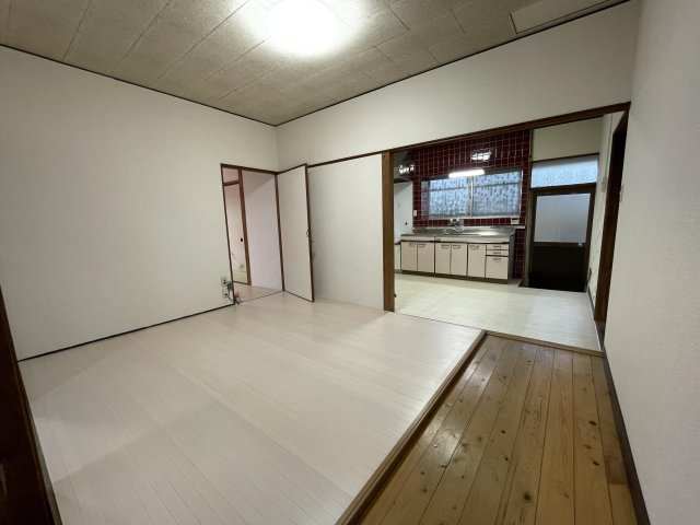 居室・リビング　広々とした綺麗なお部屋です