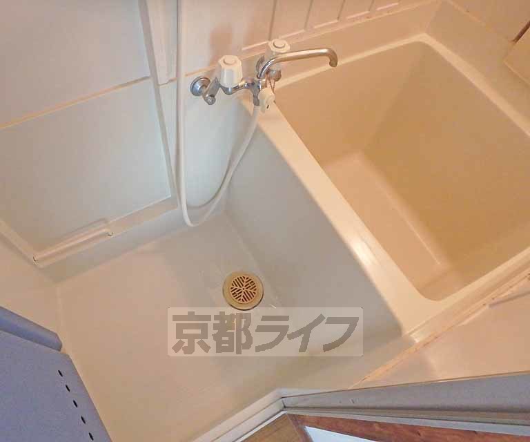 バス・シャワールーム　お風呂です。