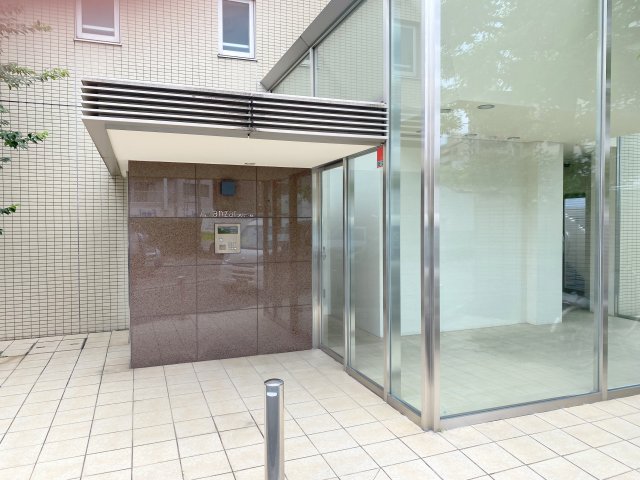 エントランス　Avanzar