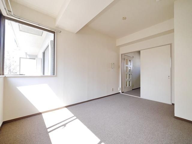 居室・リビング　★日当たりの良い室内★