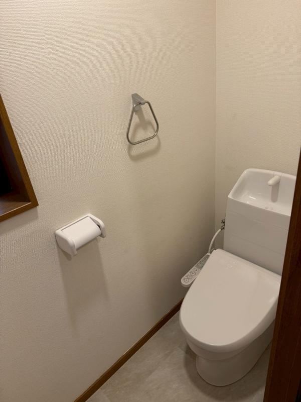 トイレ　トイレ