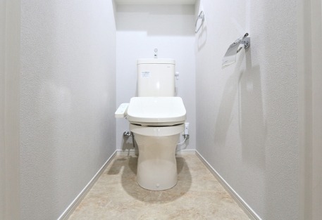 トイレ　清潔感のあるトイレですね