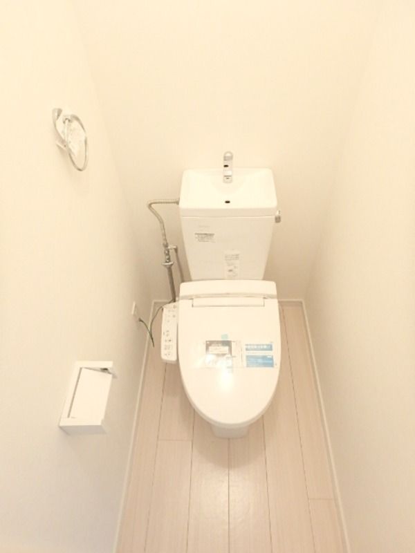 トイレ　図面と現状に相違がある場合には現状を優先