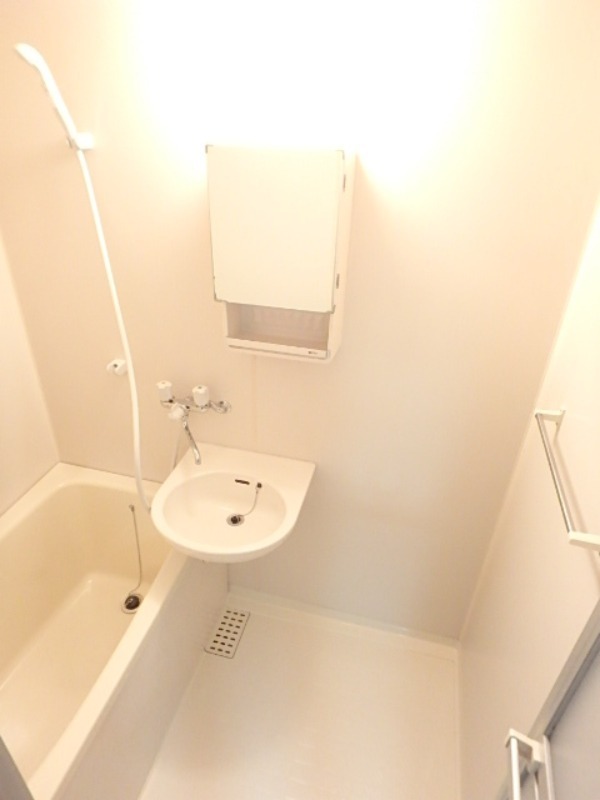 洗面設備　図面と現状に相違がある場合には現状を優先