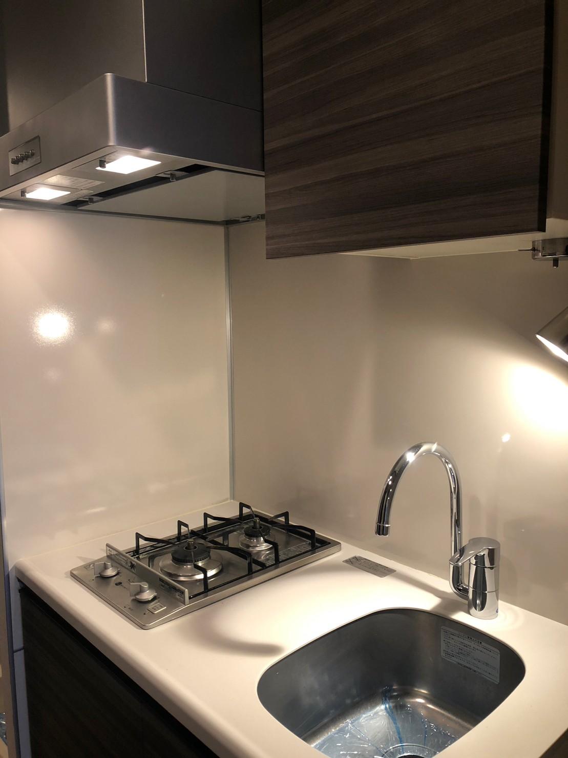 キッチン　コンパクトなキッチンで掃除もラクラク