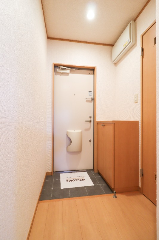 玄関　図面と現状に相違がある場合には現状を優先