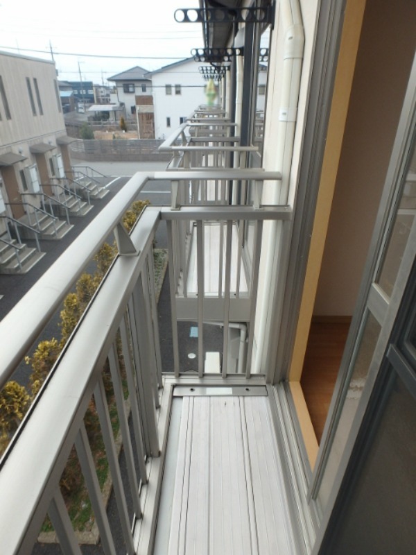 バルコニー　図面と現状に相違がある場合には現状を優先