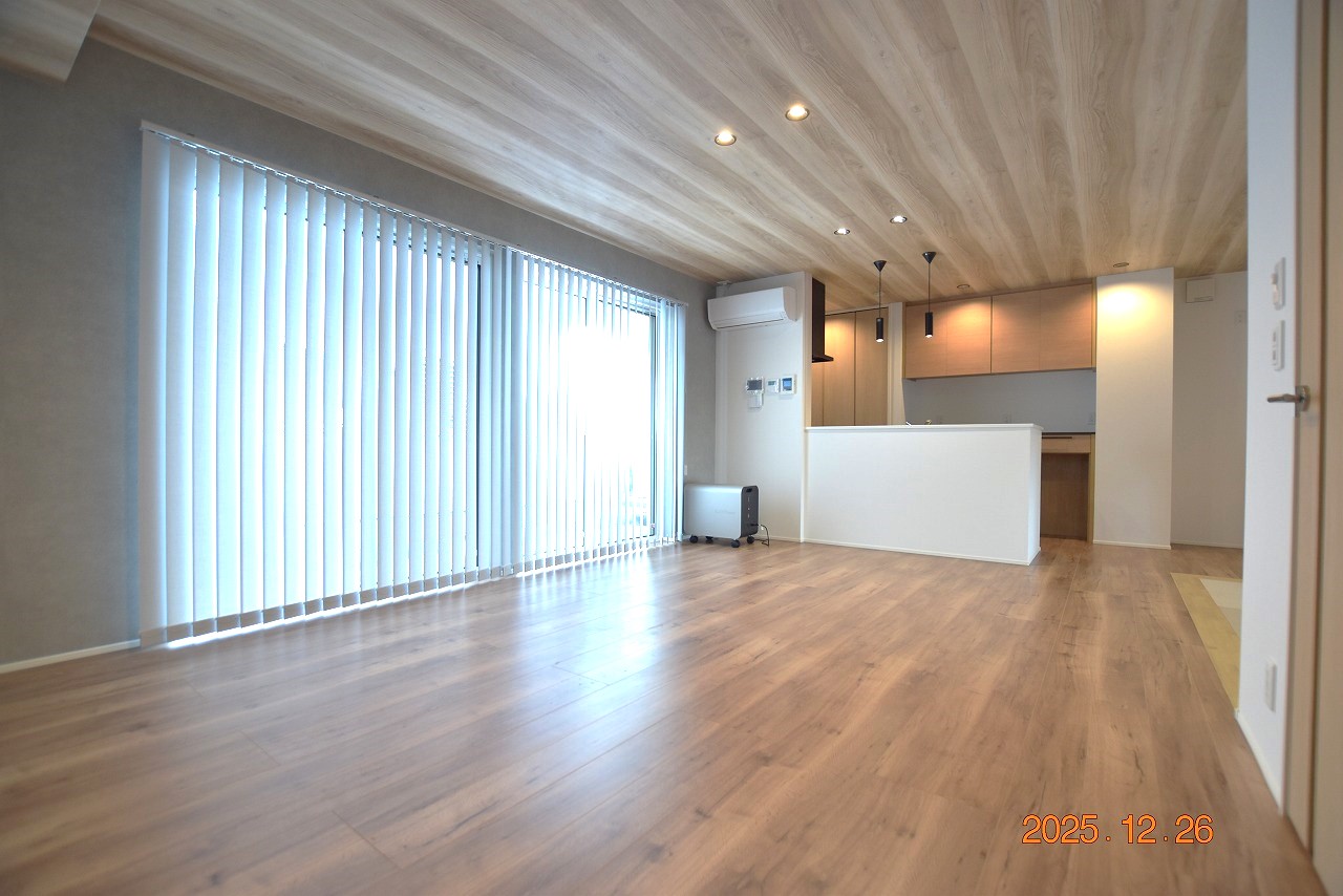 駐車場　大和施工築浅ZEH戸建★太陽光発電★ユメウル不動産