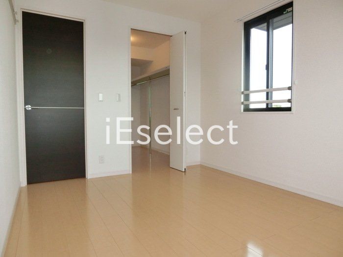 その他部屋・スペース　2面採光の明るいお部屋