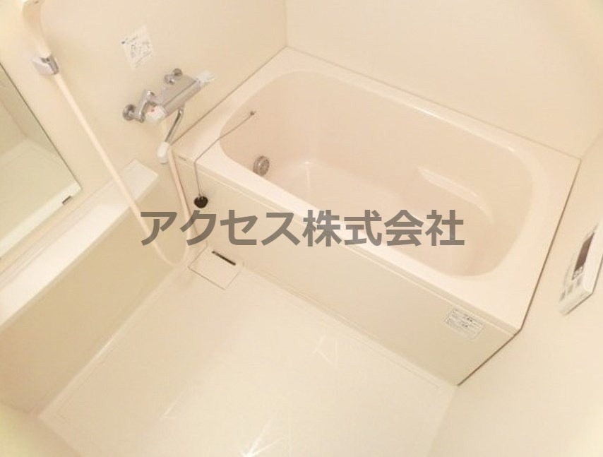 バス・シャワールーム　1点ユニットの浴室です※追い焚き付き　※同建物別室、参考写真