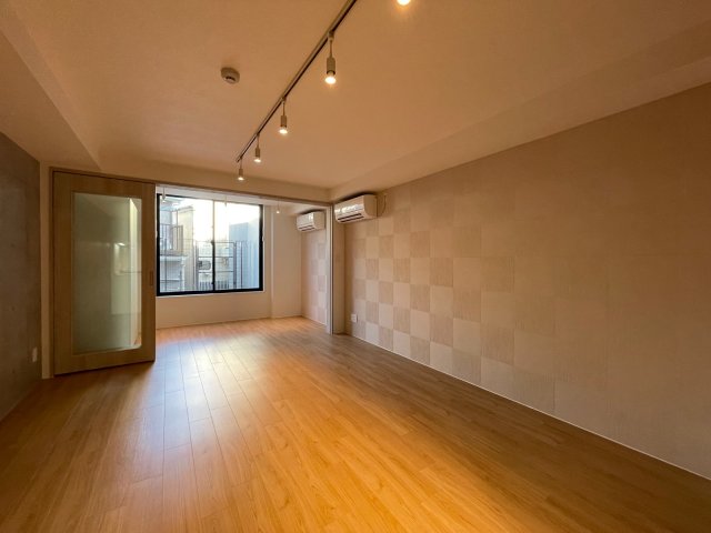 居室・リビング　居間です