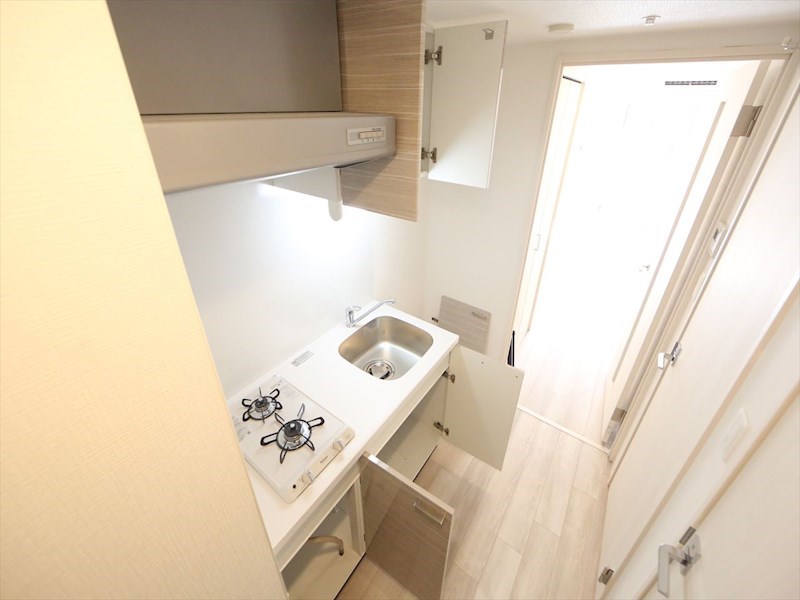 キッチン　システムキッチン（ガス2口コンロ付）