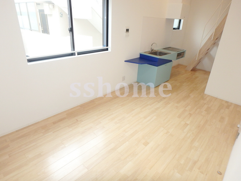 居室・リビング　きれいなお部屋です♪