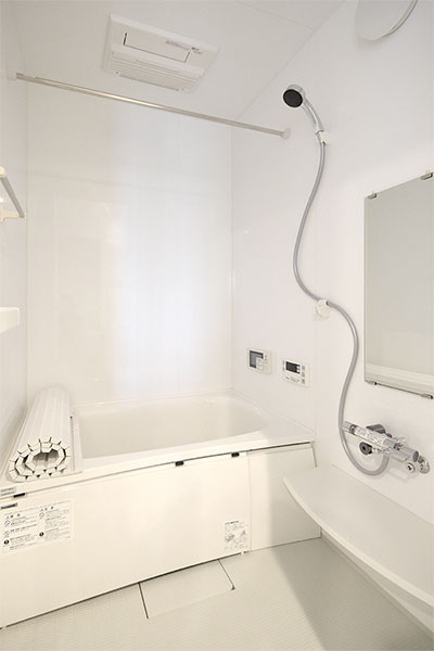 バス・シャワールーム　ピース・エルヴィータ B棟