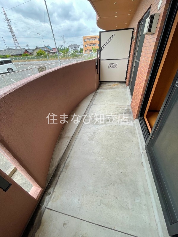 バルコニー　同型別部屋写真