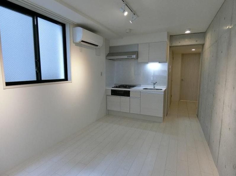 居室・リビング　別タイプ部屋　参考写真です