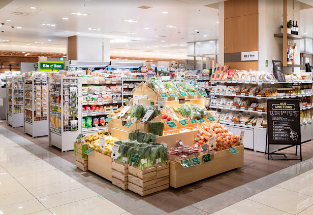 スーパー　ビオセボン 二子玉川ライズ ショッピングセンター店（スーパー）まで368m