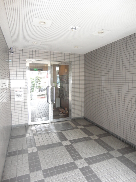 ロビー　建物の内部です