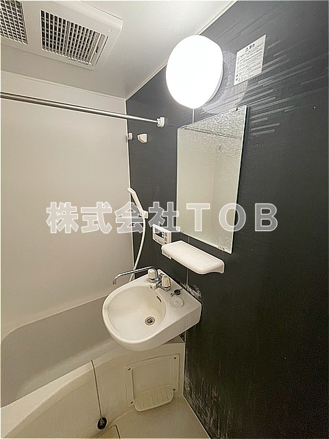 洗面設備　※クリーニング中の撮影※