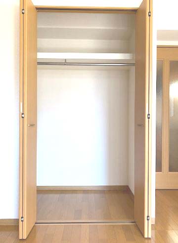 収納　★ハンガーラック付き収納★