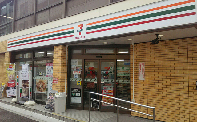 コンビニ　セブンイレブンハートインJR杉本町駅西口店（コンビニ）まで235m