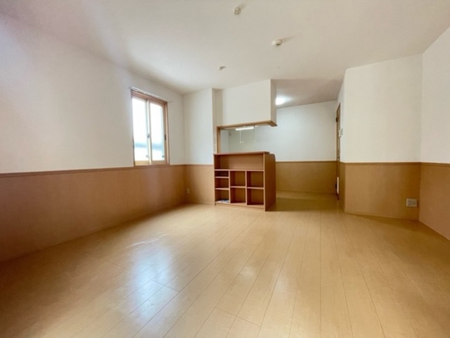 居室・リビング　別号室の参考写真です。