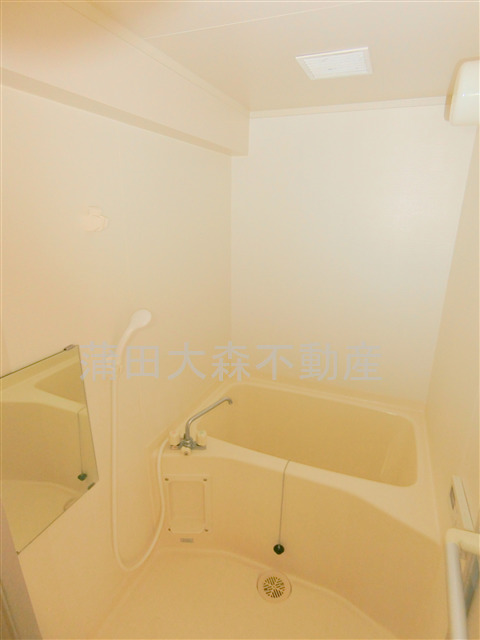 バス・シャワールーム　バスルーム　お風呂　浴室