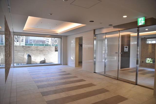 ロビー　ロビー