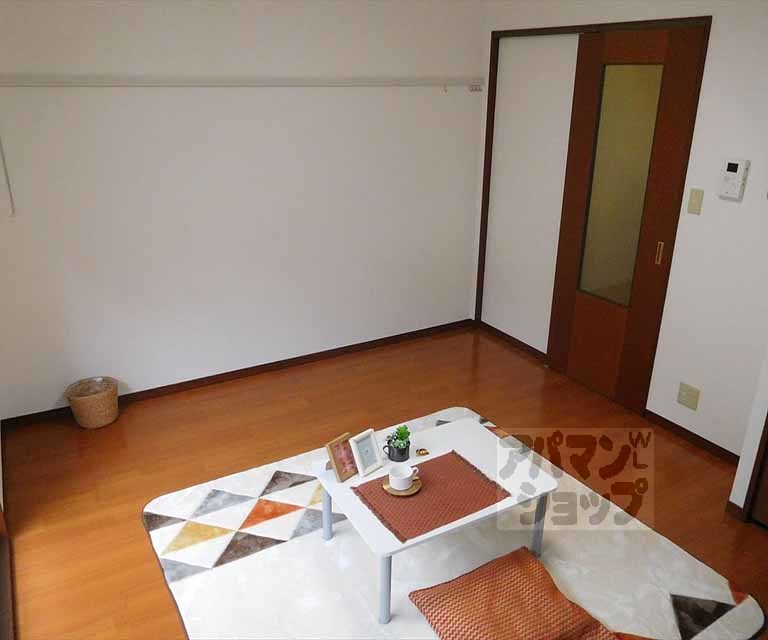 居室・リビング　洋室