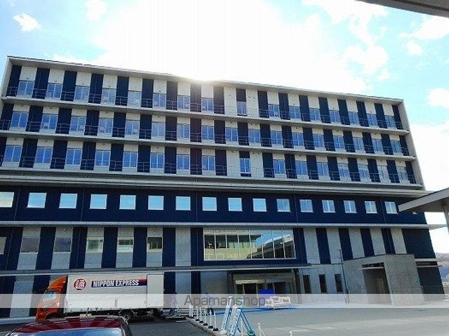 病院　浅間南麓こもろ医療センター（病院）まで1600m