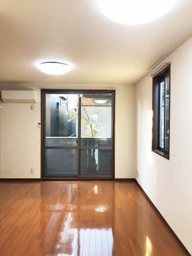 居室・リビング　洋室