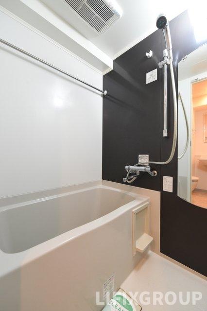 バス・シャワールーム　風呂