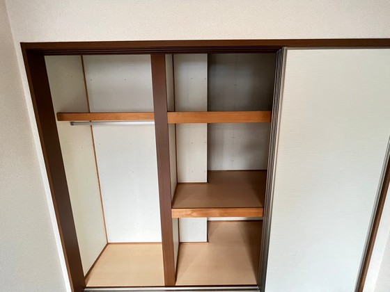 収納　※別部屋の写真です