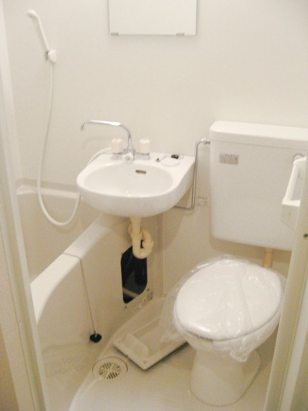 バス・シャワールーム　3点ユニット(バス・トイレ同室)