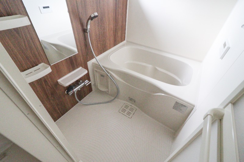 バス・シャワールーム　図面と現状に相違がある場合には現状を優先