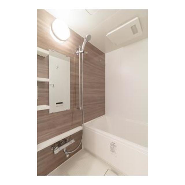 バス・シャワールーム　※写真は同タイプ住戸です。