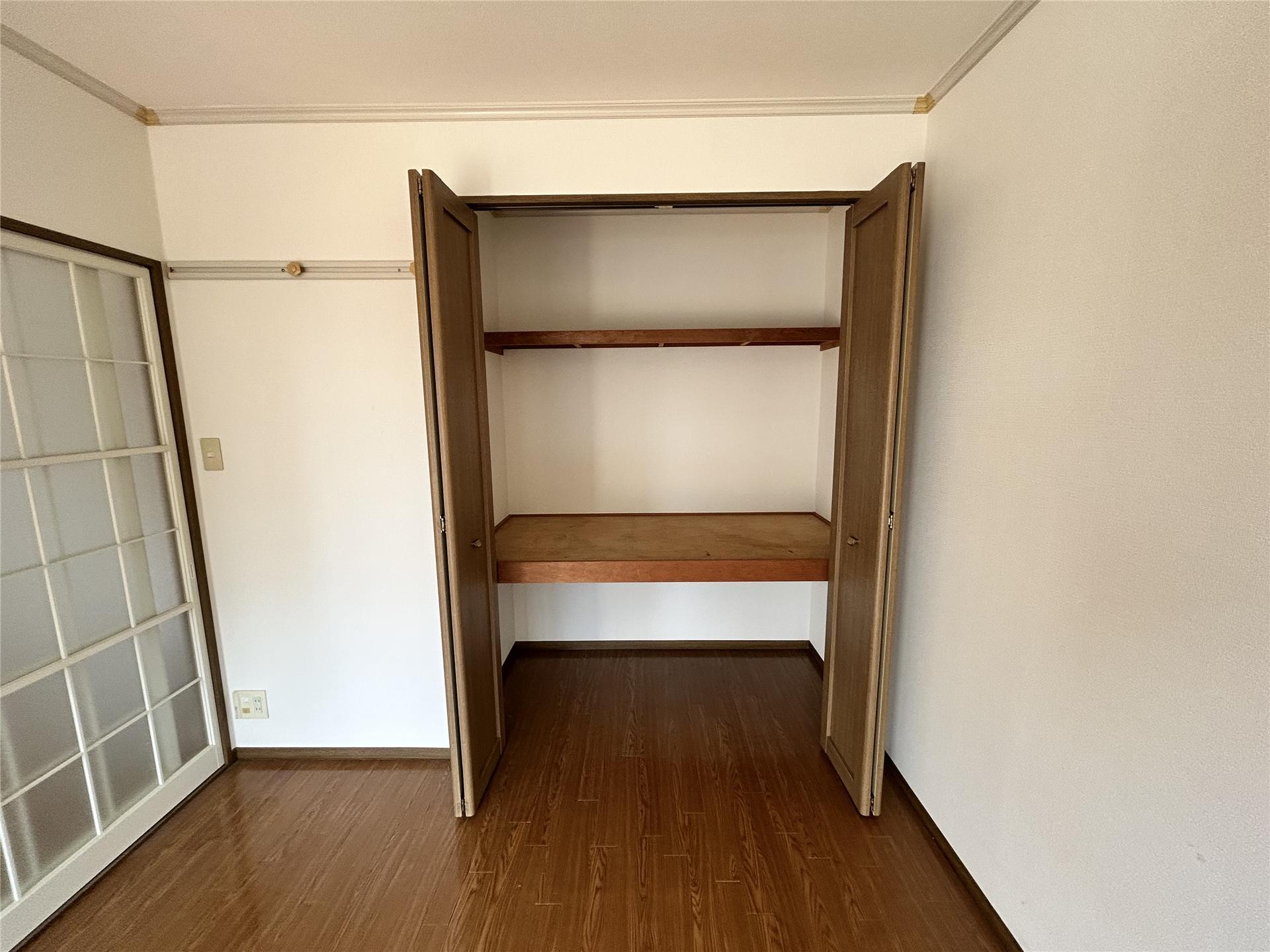 収納　クローゼットタイプの収納です