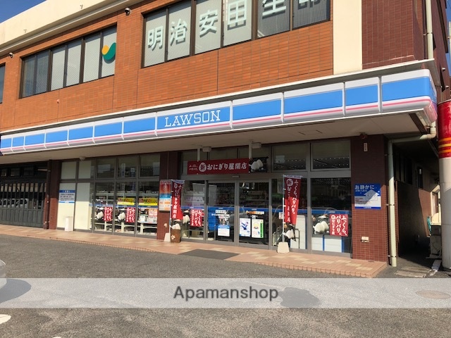 コンビニ　ローソン八幡医生ヶ丘店（コンビニ）まで452m