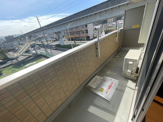 バルコニー　※別部屋の写真です