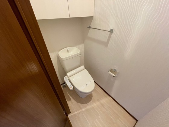 トイレ　※別部屋の写真です