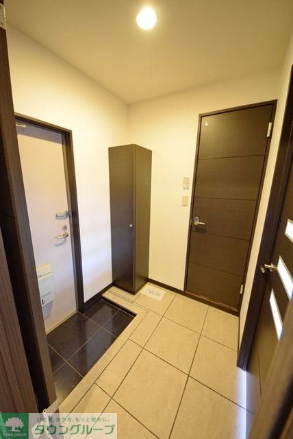 玄関　お部屋探しは【タウンハウジング千葉店】にお任せ下さい♪
