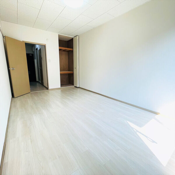 玄関　シューズボックス