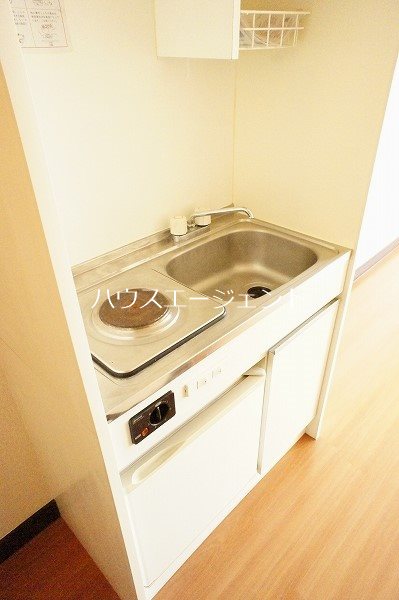 キッチン　１口IHコンロ付きです※参考画像